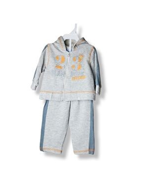 𝅺Boys Carter's 2 Piece Matching Set NWT